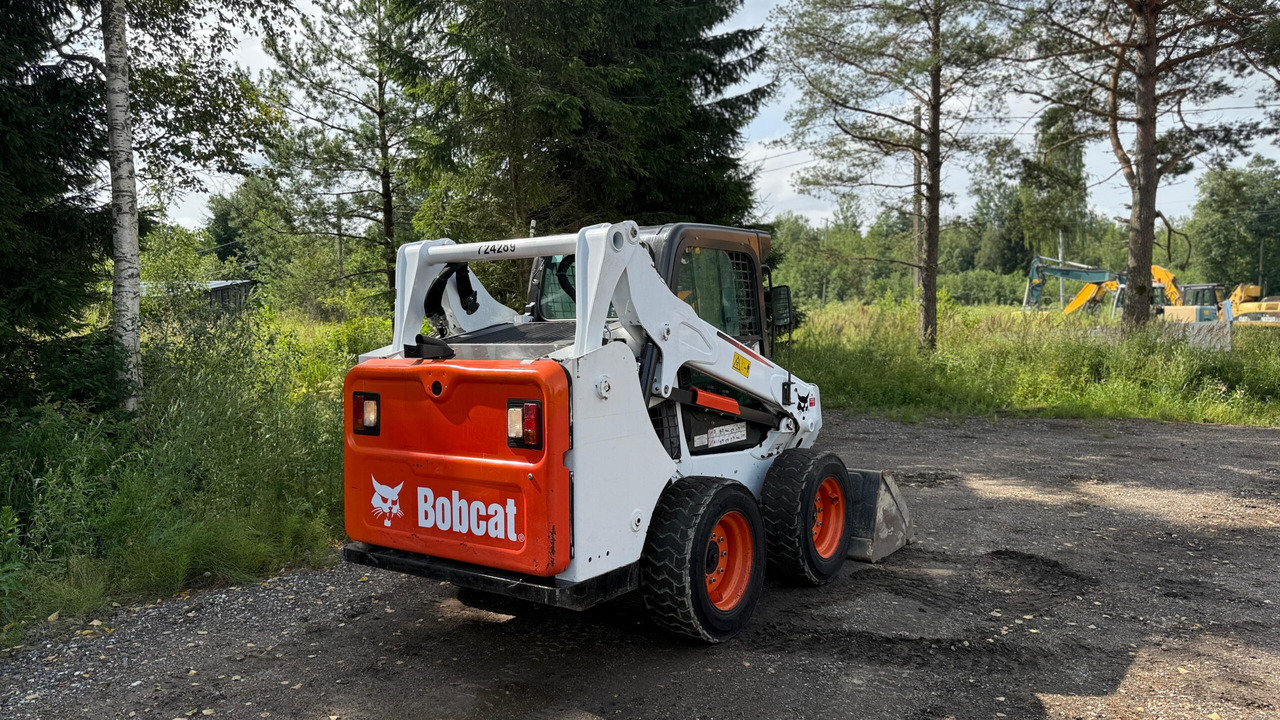 BOBCAT S530 - Мини челен товарач: снимка 4 BOBCAT S530 - Мини челен товарач: снимка 4