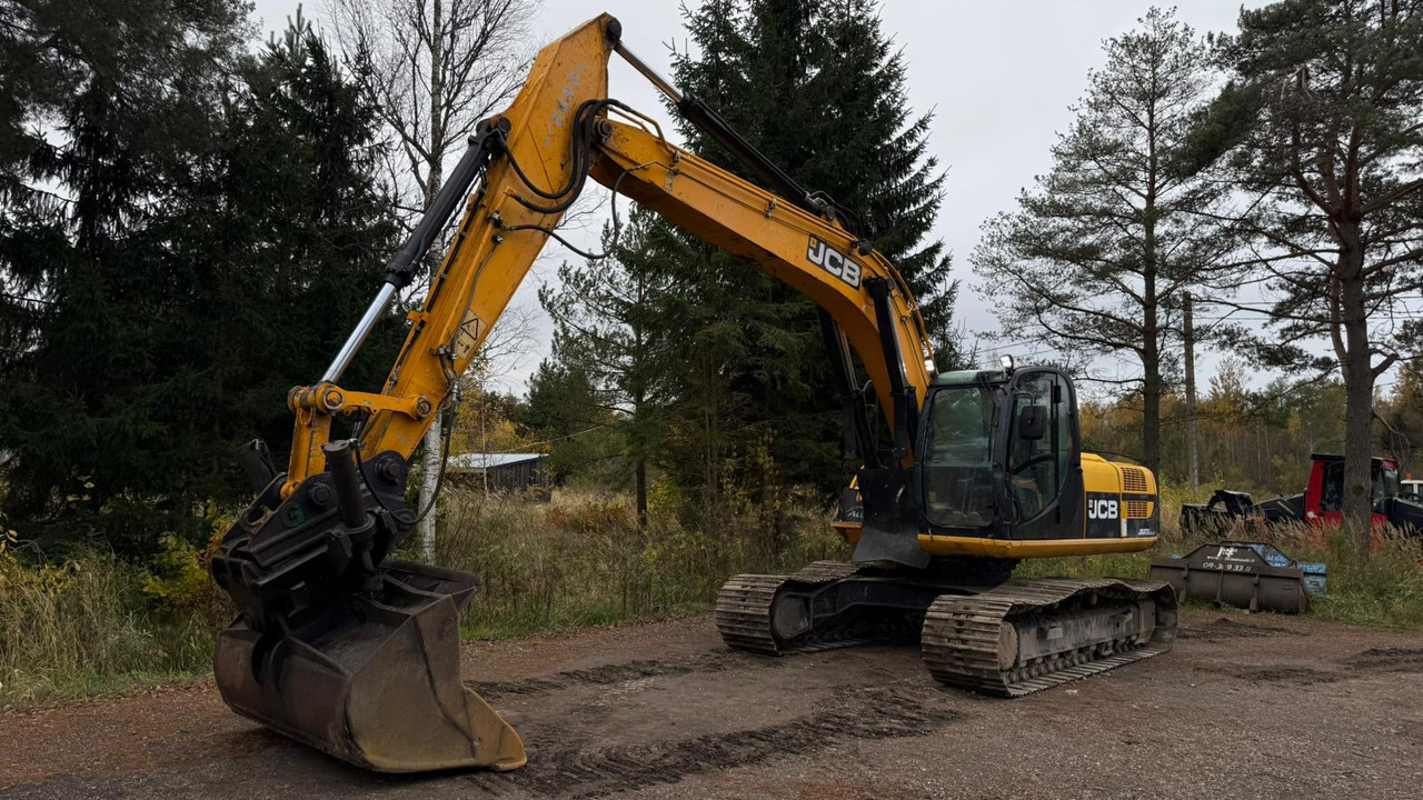 JCB JS210LC - Верижен багер: снимка 1 JCB JS210LC - Верижен багер: снимка 1