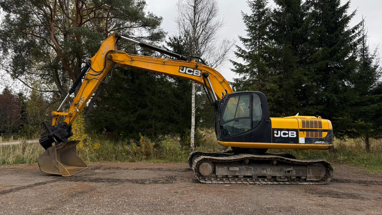 JCB JS210LC - Верижен багер: снимка 2 JCB JS210LC - Верижен багер: снимка 2