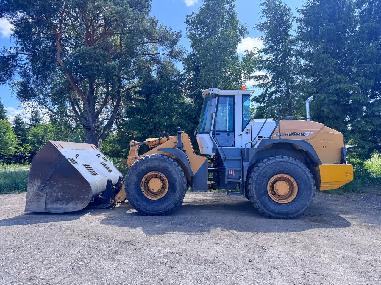 Liebherr L544 - Колесен товарач: снимка 2 Liebherr L544 - Колесен товарач: снимка 2