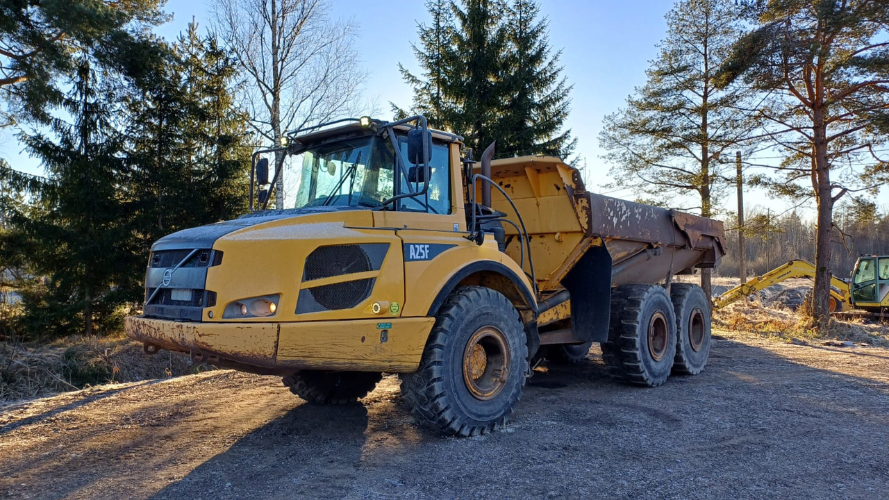 Volvo A25F - Съчленен самосвал: снимка 1 Volvo A25F - Съчленен самосвал: снимка 1