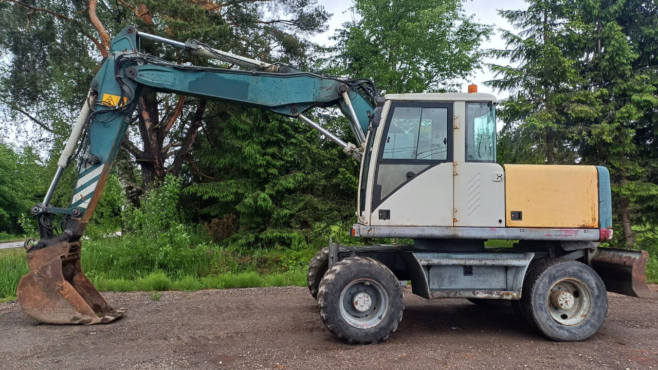 Volvo EW140 - Колесен багер: снимка 2 Volvo EW140 - Колесен багер: снимка 2