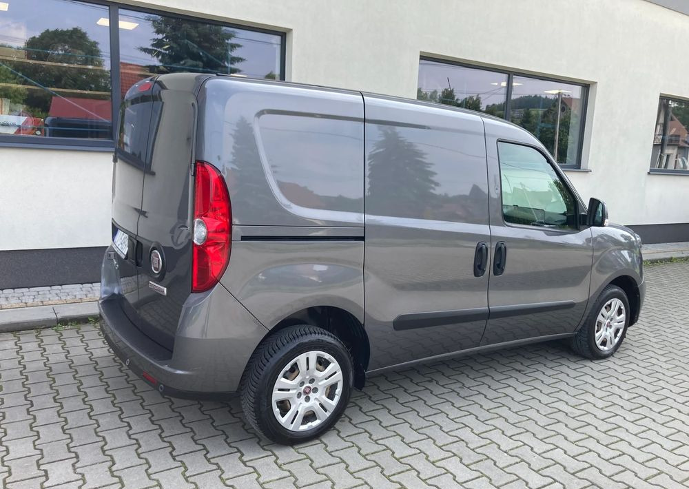 Fiat FIAT DOBLO 3 OSOBOWY krótki parnter berlingo - Товарен бус: снимка 4 Fiat FIAT DOBLO 3 OSOBOWY krótki parnter berlingo - Товарен бус: снимка 4
