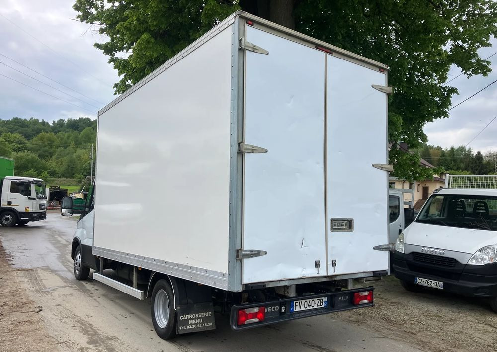 Iveco DAILY 35C16 kontener kurierka 3.0 silnik - Лекотоварен автомобил фургон: снимка 4 Iveco DAILY 35C16 kontener kurierka 3.0 silnik - Лекотоварен автомобил фургон: снимка 4