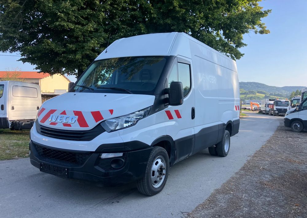 Iveco Daily 35c16 blaszak KLIMA SPROWADZONY serwisówka - Товарен бус: снимка 1 Iveco Daily 35c16 blaszak KLIMA SPROWADZONY serwisówka - Товарен бус: снимка 1