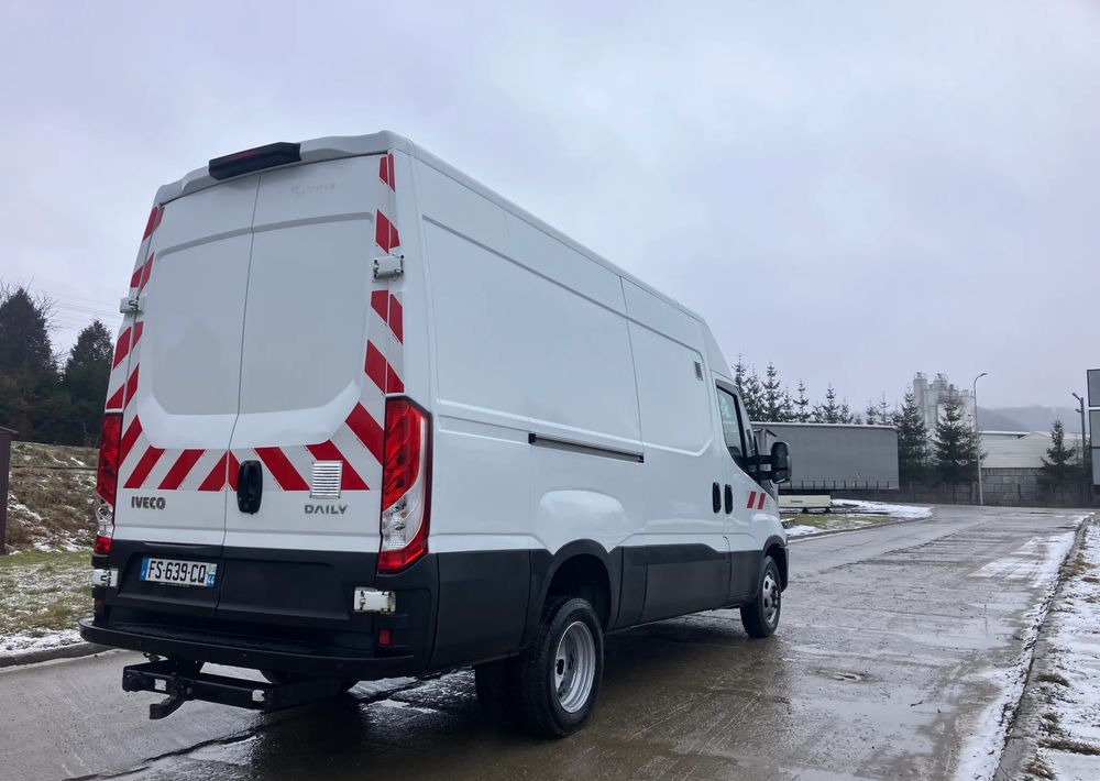 Iveco Daily 35c16 blaszak KLIMA SPROWADZONY serwisówka - Товарен бус: снимка 3 Iveco Daily 35c16 blaszak KLIMA SPROWADZONY serwisówka - Товарен бус: снимка 3