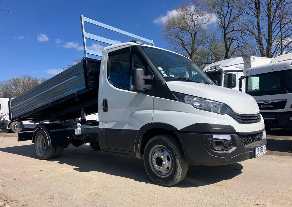Iveco Iveco daily 35C14 wywrotka solidny kiper - Бус самосвал: снимка 2 Iveco Iveco daily 35C14 wywrotka solidny kiper - Бус самосвал: снимка 2