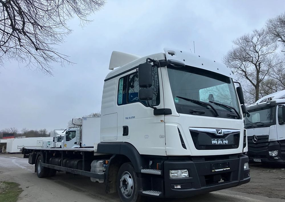 MAN MAN TGM 12.250 sypialka euro6 Rama do zabudowy - Шаси кабина: снимка 2 MAN MAN TGM 12.250 sypialka euro6 Rama do zabudowy - Шаси кабина: снимка 2