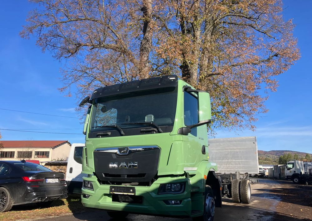 MAN MAN TGM 12.290 euro 6 ramo do zabudowy - Шаси кабина: снимка 1 MAN MAN TGM 12.290 euro 6 ramo do zabudowy - Шаси кабина: снимка 1