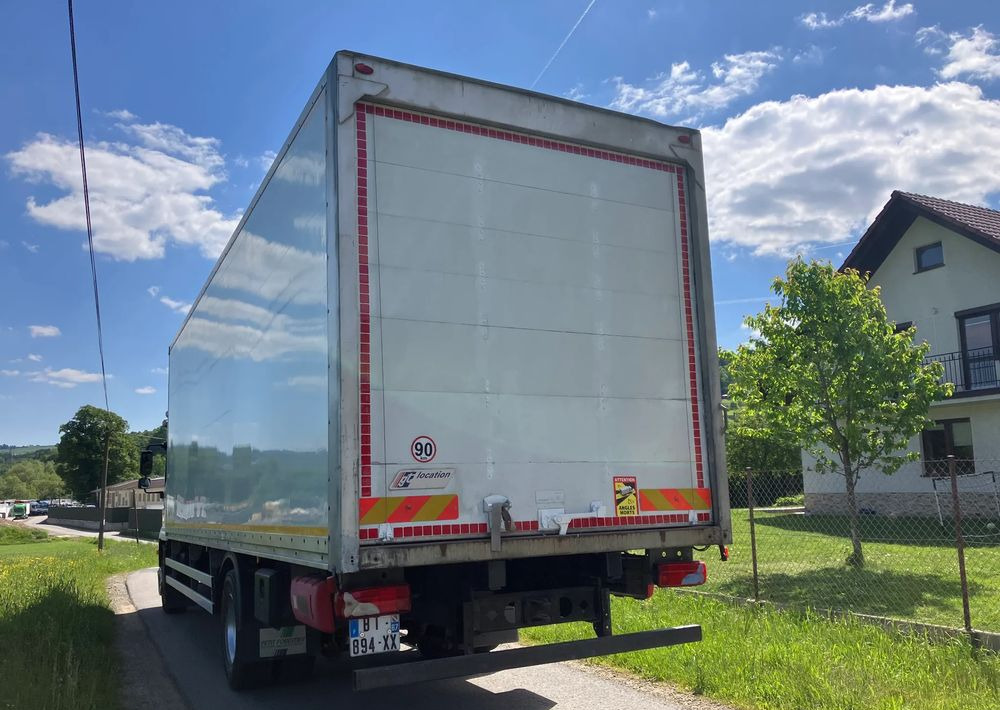 MAN MAN TGM 18.290 KURIERKA KONTENER 20 PALET SYPIALKA - Камион фургон: снимка 5 MAN MAN TGM 18.290 KURIERKA KONTENER 20 PALET SYPIALKA - Камион фургон: снимка 5