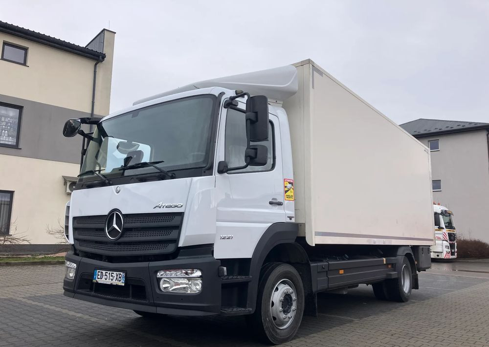 Mercedes-Benz ATEGO 1218 KURIERKA KONTENER 15 PALET - Камион фургон: снимка 1 Mercedes-Benz ATEGO 1218 KURIERKA KONTENER 15 PALET - Камион фургон: снимка 1