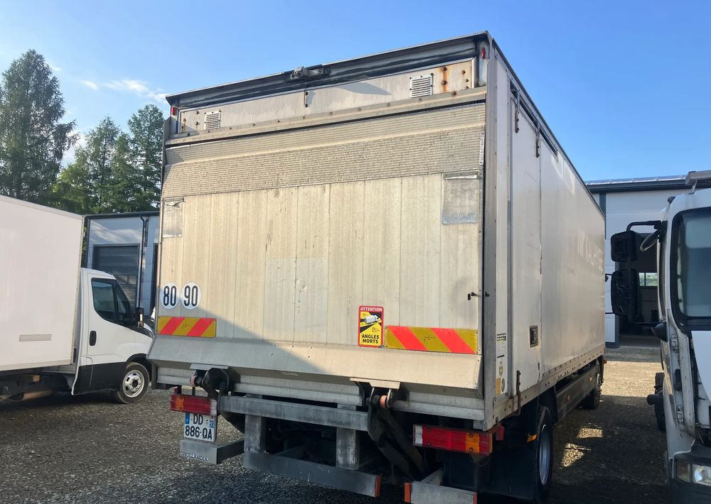 Mercedes-Benz Atego 1218 kurierka kontener - Камион фургон: снимка 4 Mercedes-Benz Atego 1218 kurierka kontener - Камион фургон: снимка 4