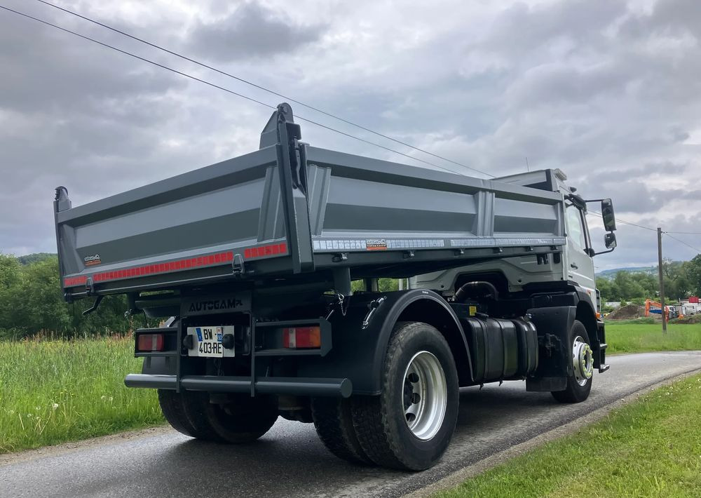 Mercedes-Benz Axor 1829 solidny kiper wywrotka blokada mostu - Самосвал камион: снимка 3 Mercedes-Benz Axor 1829 solidny kiper wywrotka blokada mostu - Самосвал камион: снимка 3