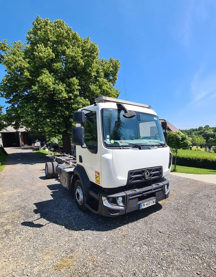 Renault RENAULT Gama D 12 euro 6 ramo do zabudowy - Шаси кабина: снимка 1 Renault RENAULT Gama D 12 euro 6 ramo do zabudowy - Шаси кабина: снимка 1
