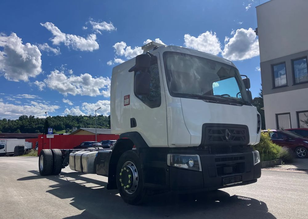 Renault RENAULT Gama D WIDE 19 euro 6 ramo do zabudowy tylko 50 tys km - Шаси кабина: снимка 2 Renault RENAULT Gama D WIDE 19 euro 6 ramo do zabudowy tylko 50 tys km - Шаси кабина: снимка 2