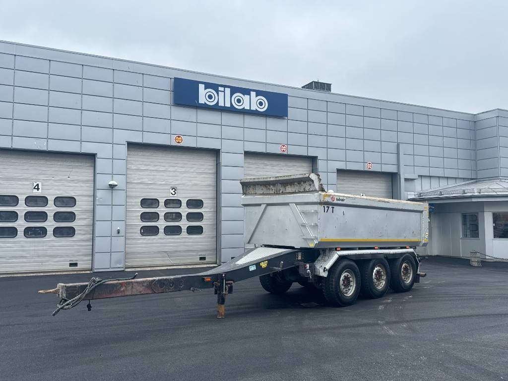 Istrail TN-144 3-axlig Dumperkärra - Самосвал ремарке: снимка 1 Istrail TN-144 3-axlig Dumperkärra - Самосвал ремарке: снимка 1