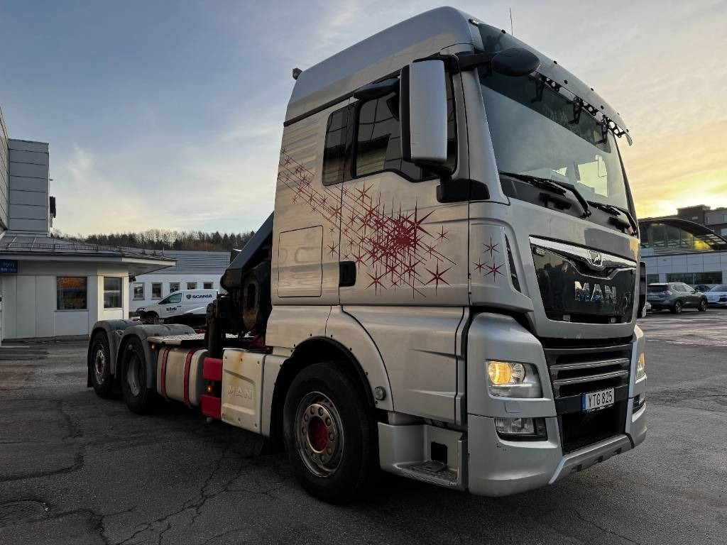 MAN TGX 26.500 6X2-4LL - Камион с кран: снимка 3 MAN TGX 26.500 6X2-4LL - Камион с кран: снимка 3