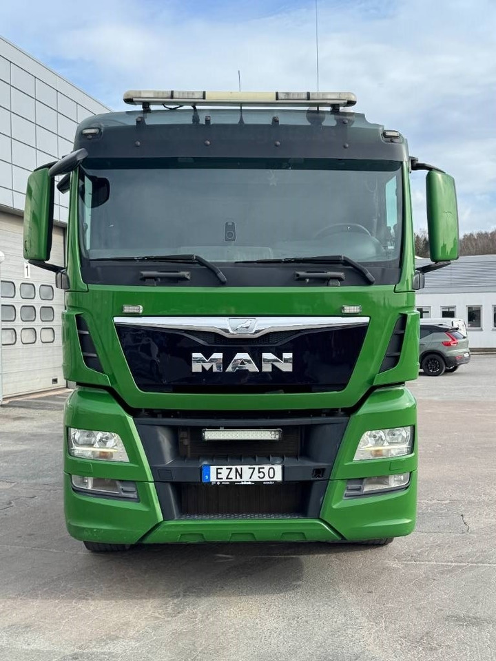 MAN TGX 35.480 8x4-4 Lastväxlare - Мултилифт с кука камион: снимка 2 MAN TGX 35.480 8x4-4 Lastväxlare - Мултилифт с кука камион: снимка 2