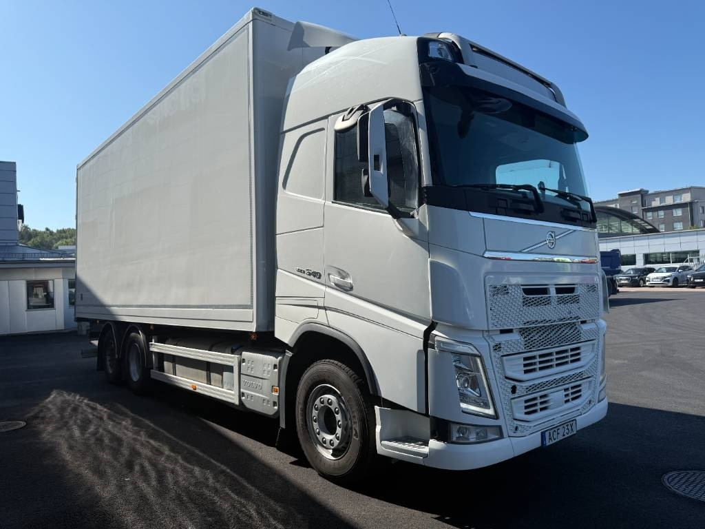 Volvo FH 540 6x2 - Камион фургон: снимка 1 Volvo FH 540 6x2 - Камион фургон: снимка 1
