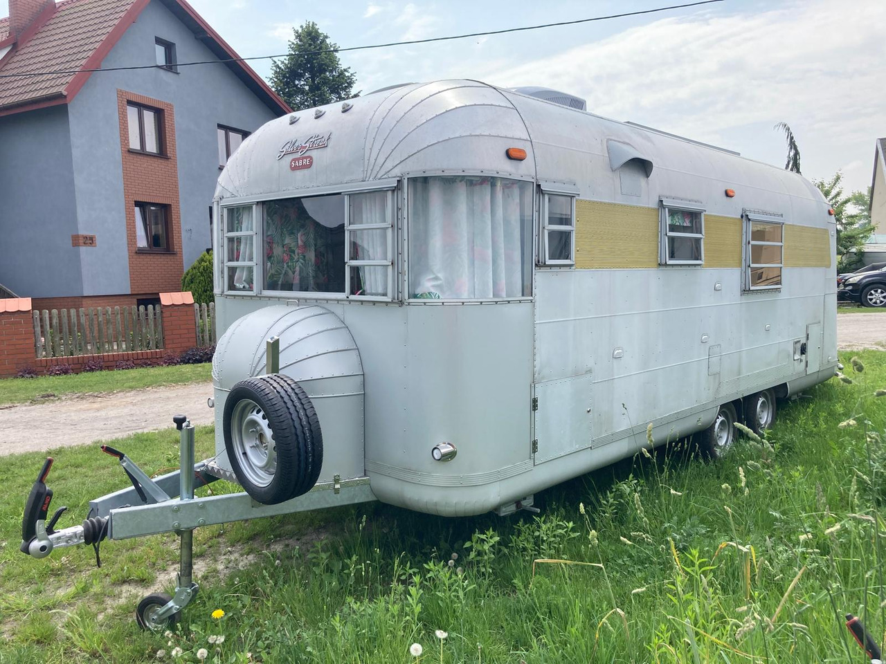 1968 Airstream Silver Streak 1968 Airstream Silver Streak – Fully Rebuilt Vintage Travel Trailer - Каравана: снимка 3 1968 Airstream Silver Streak 1968 Airstream Silver Streak – Fully Rebuilt Vintage Travel Trailer - Каравана: снимка 3