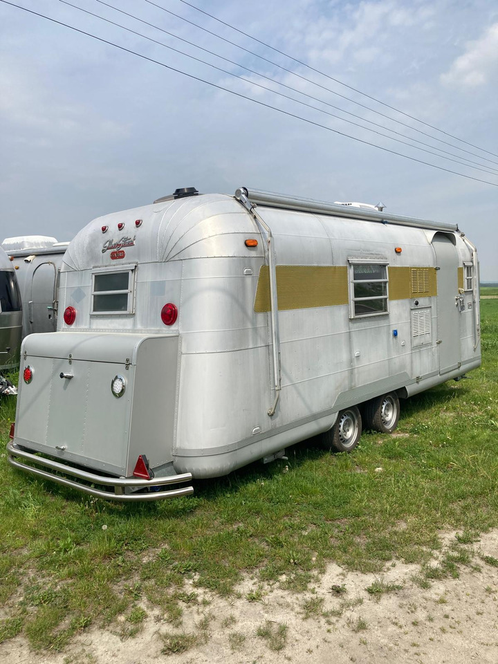 1968 Airstream Silver Streak 1968 Airstream Silver Streak – Fully Rebuilt Vintage Travel Trailer - Каравана: снимка 2 1968 Airstream Silver Streak 1968 Airstream Silver Streak – Fully Rebuilt Vintage Travel Trailer - Каравана: снимка 2