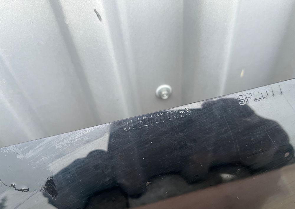 Blenda przeciwsłoneczna MAN TGL euro 6 kompletna daszek - Каросерия и екстериор за Камион: снимка 4 Blenda przeciwsłoneczna MAN TGL euro 6 kompletna daszek - Каросерия и екстериор за Камион: снимка 4