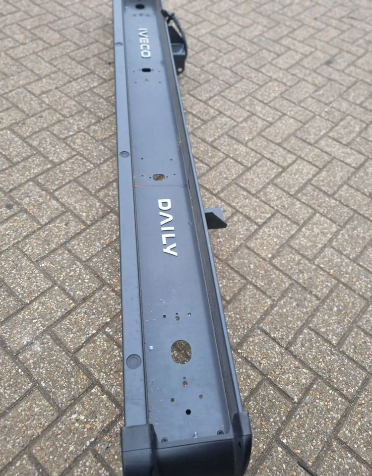 IVECO DAILY BELKA ZDERZAK TYŁ PARKTRONIC NOWY - Каросерия и екстериор: снимка 3 IVECO DAILY BELKA ZDERZAK TYŁ PARKTRONIC NOWY - Каросерия и екстериор: снимка 3