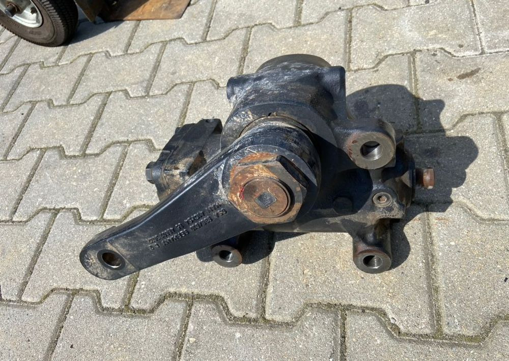 Kolumna kierownicza MAN TGL TGM TG 3 euro 6 przekładnia - Кормилна колона за Камион: снимка 1 Kolumna kierownicza MAN TGL TGM TG 3 euro 6 przekładnia - Кормилна колона за Камион: снимка 1