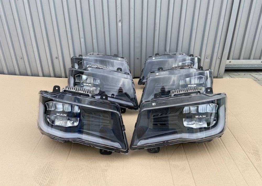 Lampa LED MAN TG3 TGX nowy model reflektor - Преден фар за Камион: снимка 1 Lampa LED MAN TG3 TGX nowy model reflektor - Преден фар за Камион: снимка 1