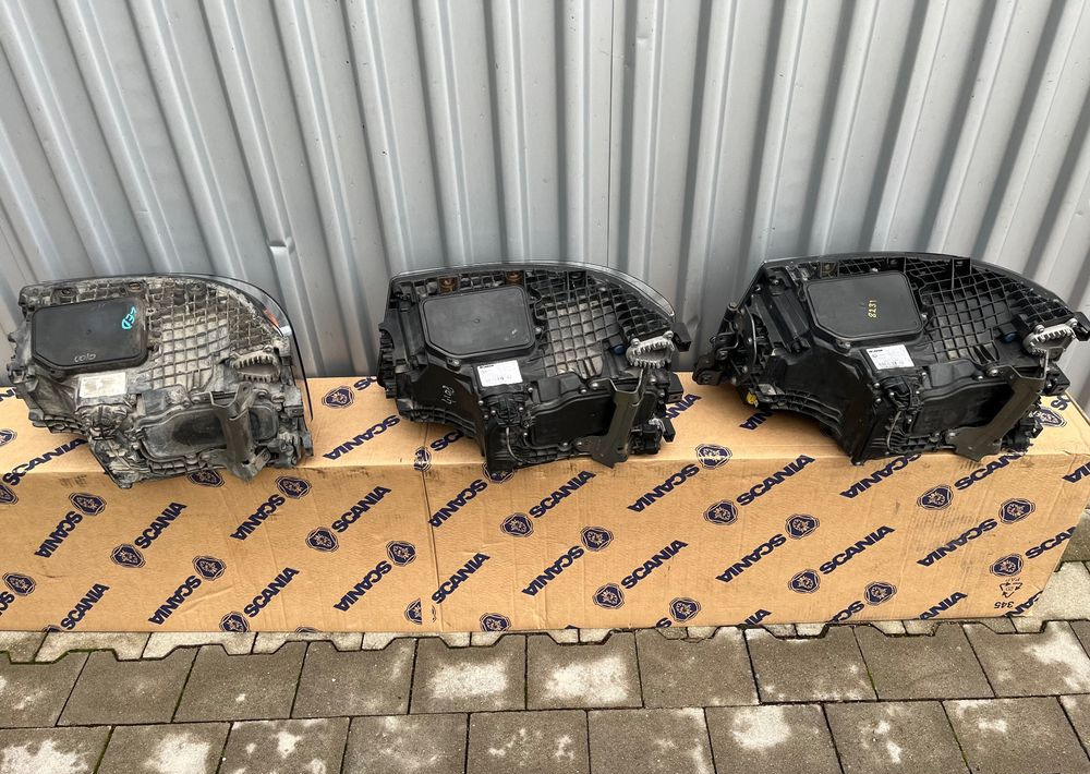 Lampa LED Scania R S NGS NGR reflektor 2674391 - Светлина/ Осветление за Камион: снимка 4 Lampa LED Scania R S NGS NGR reflektor 2674391 - Светлина/ Осветление за Камион: снимка 4