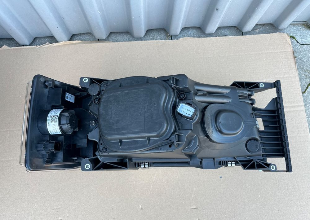 Lampa Scania R Streamline lewa reflektor 2416136 - Светлина/ Осветление за Камион: снимка 2 Lampa Scania R Streamline lewa reflektor 2416136 - Светлина/ Осветление за Камион: снимка 2