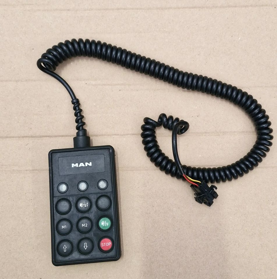 MAN TG3 TGX TGS PILOT POZIOMOWANIA ZAWIESZENIA - Горивна система: снимка 1 MAN TG3 TGX TGS PILOT POZIOMOWANIA ZAWIESZENIA - Горивна система: снимка 1