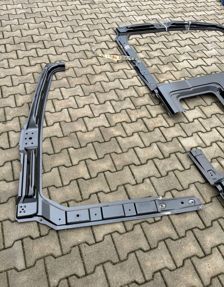 Poszycie kabiny MAN TG3 TGX nowy model ćwiartki bok kabiny - Каросерия и екстериор за Камион: снимка 4 Poszycie kabiny MAN TG3 TGX nowy model ćwiartki bok kabiny - Каросерия и екстериор за Камион: снимка 4