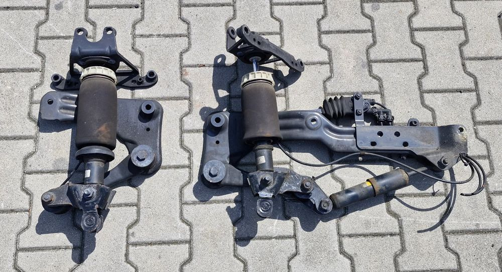 SCANIA P NGT ZAWIESZENIE KABINY TYŁ - Окачване на кабината за Камион: снимка 1 SCANIA P NGT ZAWIESZENIE KABINY TYŁ - Окачване на кабината за Камион: снимка 1