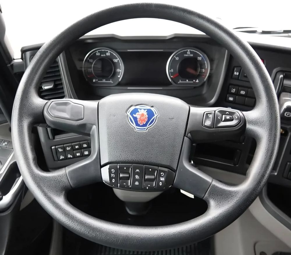 SCANIA R NGT KIEROWNICA - Кабина и интериор за Камион: снимка 1 SCANIA R NGT KIEROWNICA - Кабина и интериор за Камион: снимка 1