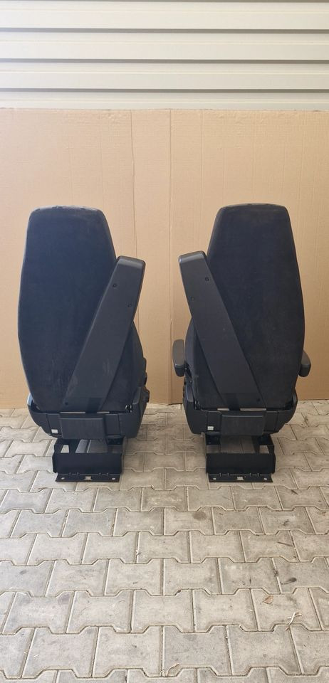 SCANIA R S FOTEL FOTELE KOMPLET - Седалка за Камион: снимка 2 SCANIA R S FOTEL FOTELE KOMPLET - Седалка за Камион: снимка 2