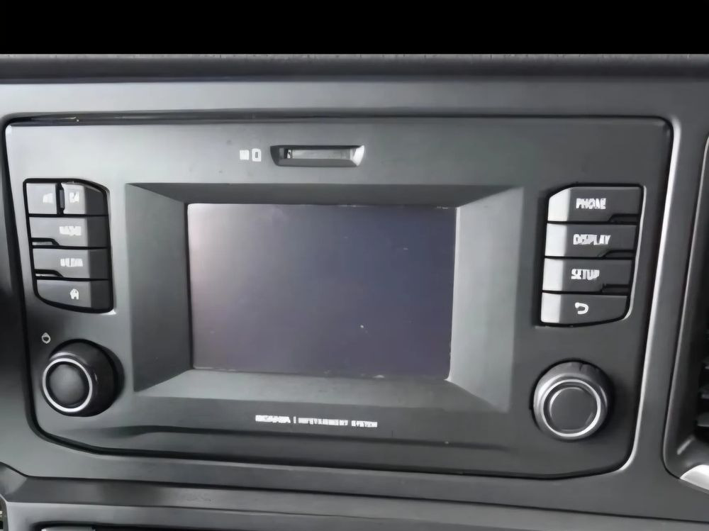 SCANIA R S NGT RADIO - Кабина и интериор: снимка 1 SCANIA R S NGT RADIO - Кабина и интериор: снимка 1