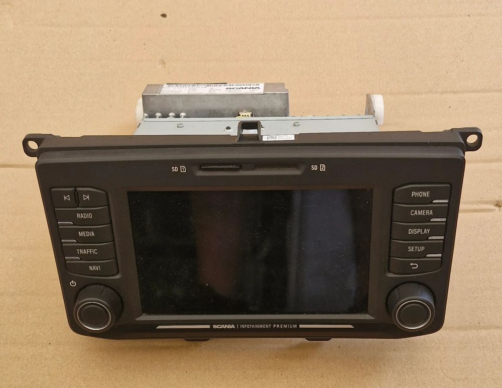 SCANIA R S RADIO NAWIGACJA - Кабина и интериор: снимка 1 SCANIA R S RADIO NAWIGACJA - Кабина и интериор: снимка 1