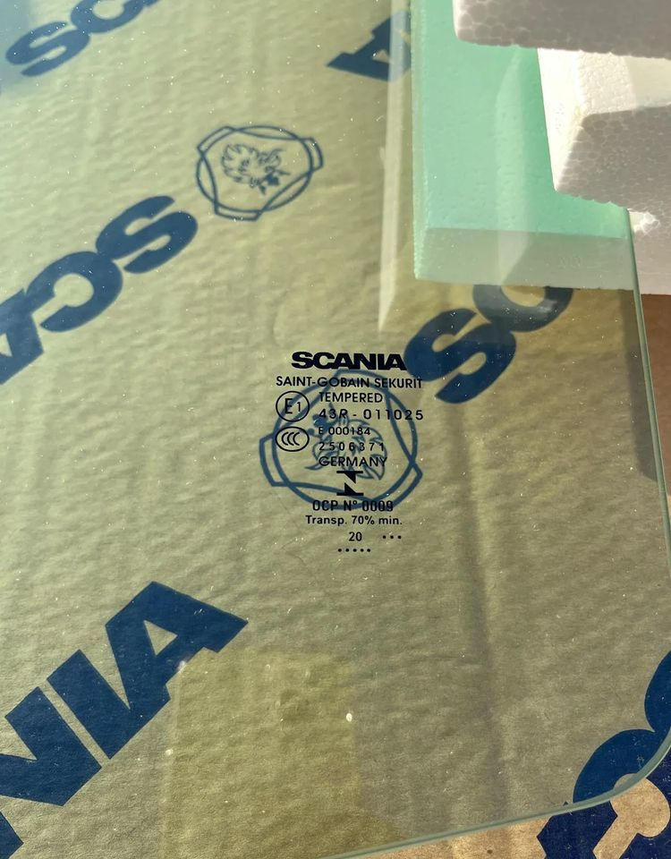 SCANIA R S SZYBA BOCZNA LEWA KIEROWCY NOWA 2506371 - Кабина и интериор: снимка 3 SCANIA R S SZYBA BOCZNA LEWA KIEROWCY NOWA 2506371 - Кабина и интериор: снимка 3