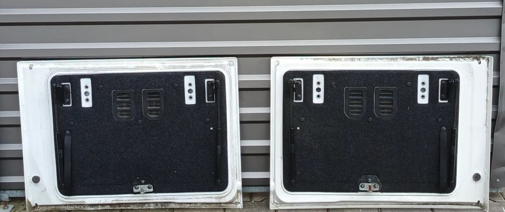 VOLVO FH4 DRZWICZKI KLAPA SCHOWKA - Каросерия и екстериор за Камион: снимка 2 VOLVO FH4 DRZWICZKI KLAPA SCHOWKA - Каросерия и екстериор за Камион: снимка 2