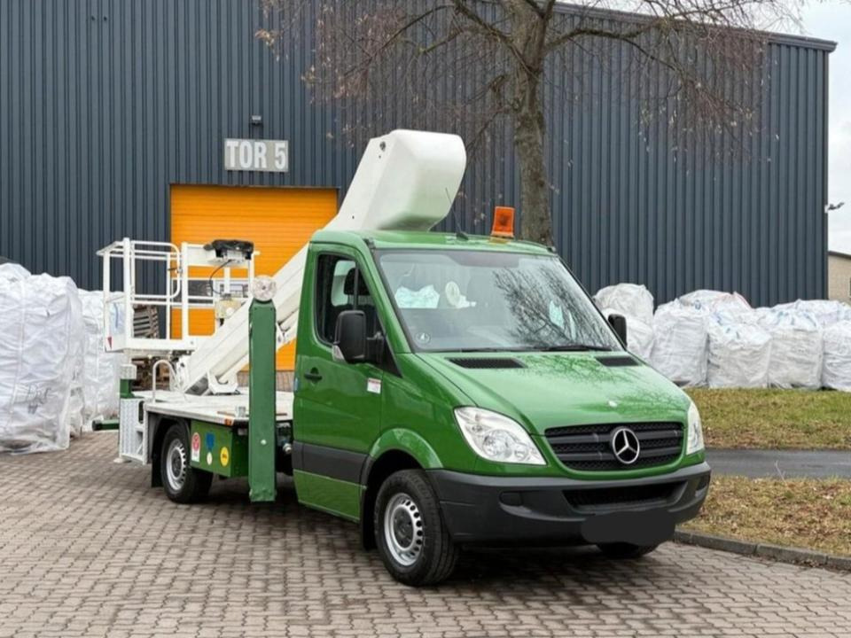 Arbeitsbühne Hubsteiger Hebebühne Mieten Leihen 3,5t 22m - Автовишка: снимка 4 Arbeitsbühne Hubsteiger Hebebühne Mieten Leihen 3,5t 22m - Автовишка: снимка 4