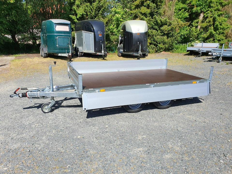 Böckmann 3016/27 F PKW-Anhänger Hochlader 2,7 to - Бордово ремарке/ Платформа: снимка 5 Böckmann 3016/27 F PKW-Anhänger Hochlader 2,7 to - Бордово ремарке/ Платформа: снимка 5