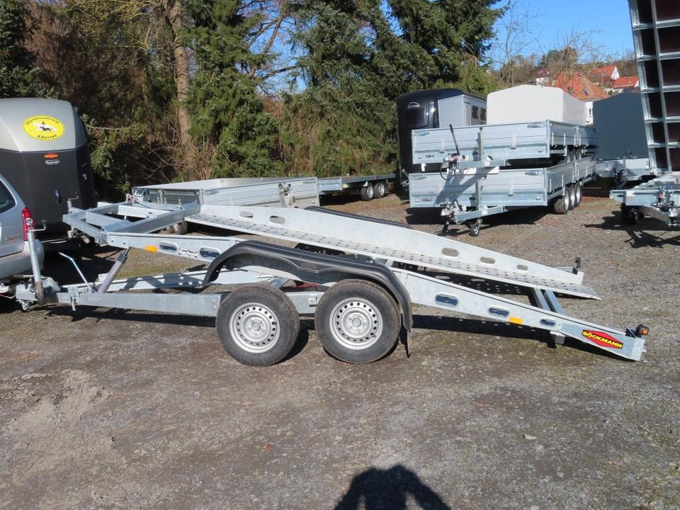 Böckmann, Autotransporter, 2,7 to. kippbar, 100 km, PKW Anhänger - Автовоз ремарке: снимка 1 Böckmann, Autotransporter, 2,7 to. kippbar, 100 km, PKW Anhänger - Автовоз ремарке: снимка 1