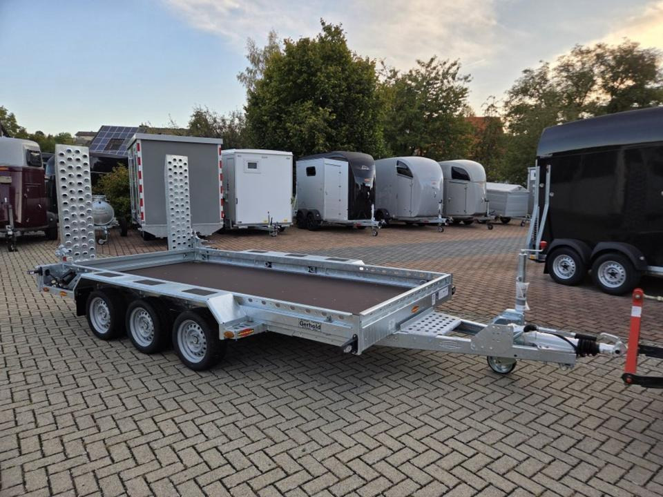 Böckmann BT-ST 4018/35 T PKW-Anhänger Maschinentransporter - Ремарке за строителна техника: снимка 4 Böckmann BT-ST 4018/35 T PKW-Anhänger Maschinentransporter - Ремарке за строителна техника: снимка 4
