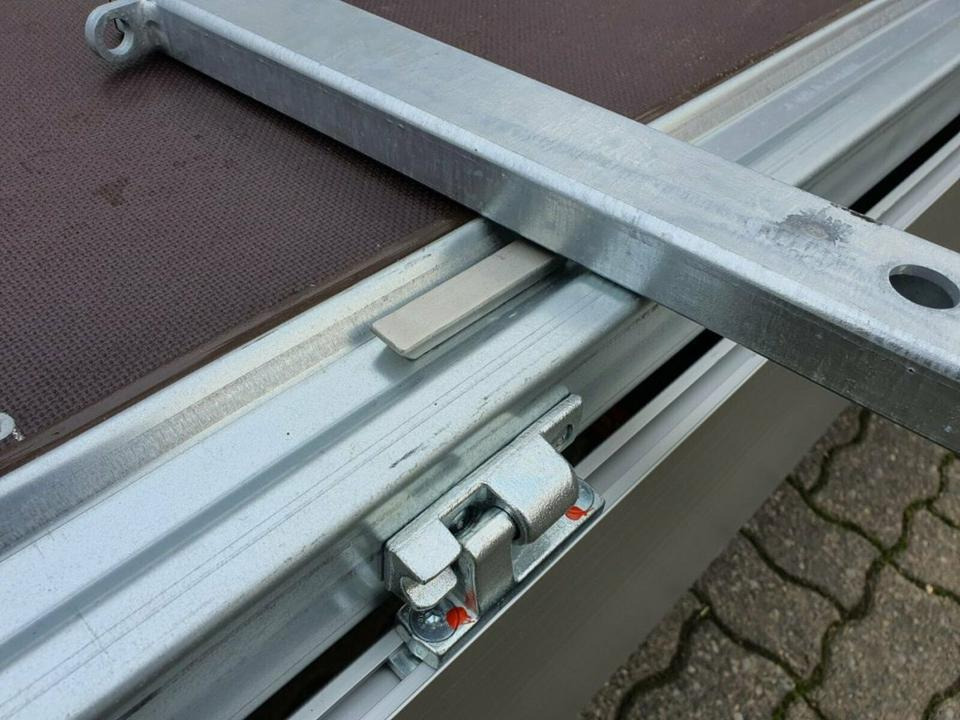 Böckmann HL-AL 5121/35 F ECO Hochlader PKW-Anhänger 3,5t - Бордово ремарке/ Платформа: снимка 4 Böckmann HL-AL 5121/35 F ECO Hochlader PKW-Anhänger 3,5t - Бордово ремарке/ Платформа: снимка 4