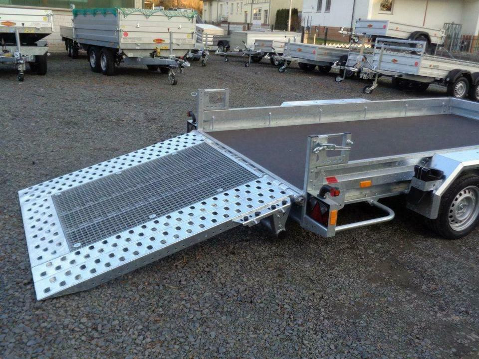 Böckmann, PKW-Anhänger, Baumaschinentransporter, 3,5 to. 100 km/h - Ремарке за строителна техника: снимка 4 Böckmann, PKW-Anhänger, Baumaschinentransporter, 3,5 to. 100 km/h - Ремарке за строителна техника: снимка 4