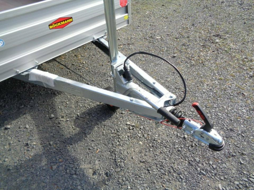 Böckmann PKW-Anhänger Tieflader - Tandem 2,0 t - Бордово ремарке/ Платформа: снимка 4 Böckmann PKW-Anhänger Tieflader - Tandem 2,0 t - Бордово ремарке/ Платформа: снимка 4