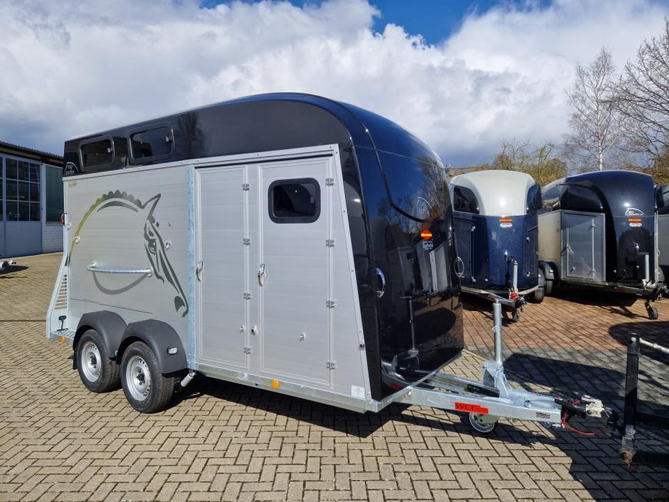 Böckmann Pferdeanhänger Big Portax WCF 100km/h Sattelraum - Ремарке за коне: снимка 3 Böckmann Pferdeanhänger Big Portax WCF 100km/h Sattelraum - Ремарке за коне: снимка 3