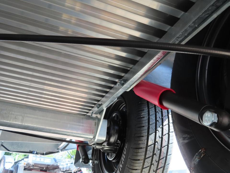 Böckmann Pferdeanhänger Champion Esprit Flügeltür Sattelkammer - Ремарке за коне: снимка 5 Böckmann Pferdeanhänger Champion Esprit Flügeltür Sattelkammer - Ремарке за коне: снимка 5