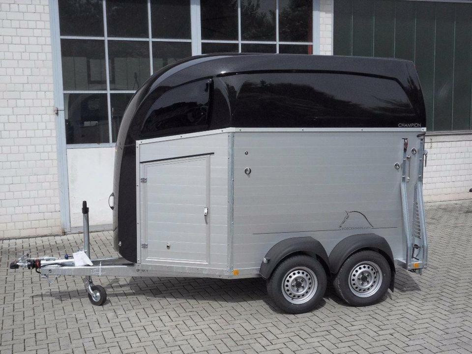 Böckmann Pferdeanhänger Champion R, Flügeltürkombi - Ремарке за коне: снимка 2 Böckmann Pferdeanhänger Champion R, Flügeltürkombi - Ремарке за коне: снимка 2